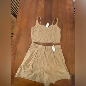 NWT Large Abercrombie Tank and Short Set